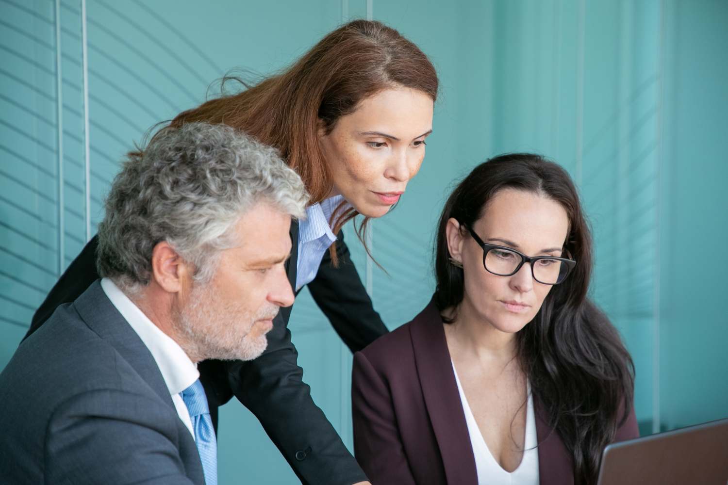 The Power of Confidential Executive Searches for Sensitive Roles - ParkerBeth