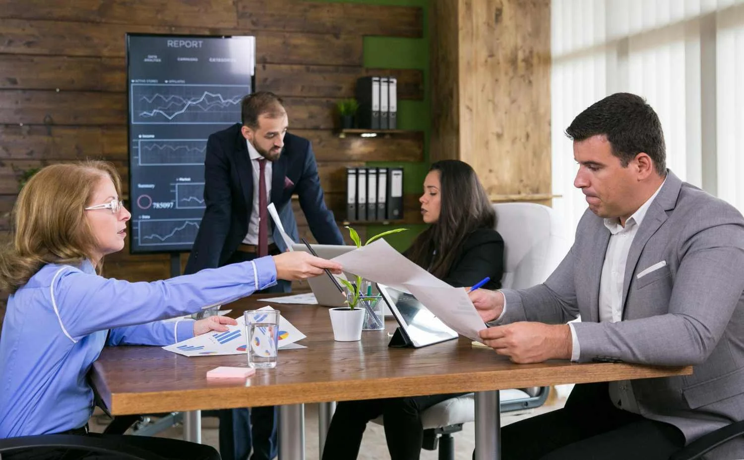 Understanding Contract to Hire Staffing Parkerbeth - ParkerBeth Recruiting Agency Understanding Contract-to-Hire Staffing - Parkerbeth